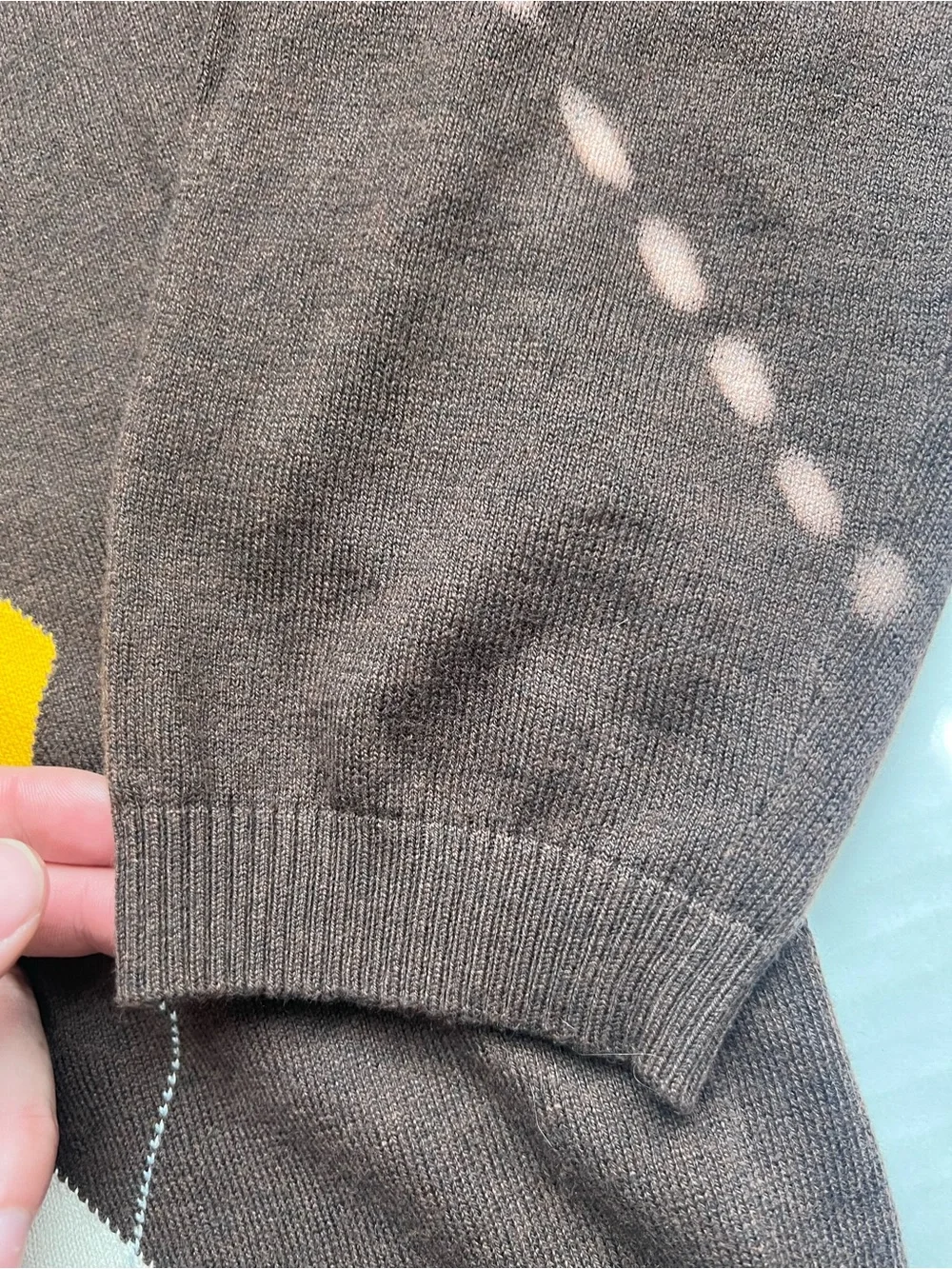Banana Republic Brown V-Neck Argyle Sweater Yellow & Cream Diamonds Cashmere L